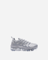 NIKE x AIR VAPORMAX PLUS