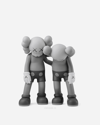 KAWS x VINYL FIGURE