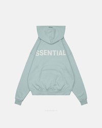 ESSENTIALS x LOGO 3M