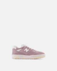 NEW BALANCE x 550 “PINK SUEDE”