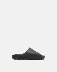 YEEZY x SLIDE “ONYX”