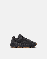 ADIDAS x YEEZY BOOST 700 “UTILITY BLACK”