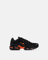 AIR MAX PLUS TN “BLACK ORANGE”