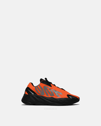 ADIDAS x YEEZY BOOST 700 “MNVN”