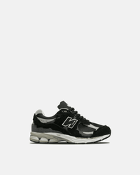 NEW BALANCE x 2002R “BLACK GREY” PROTECTION PACK